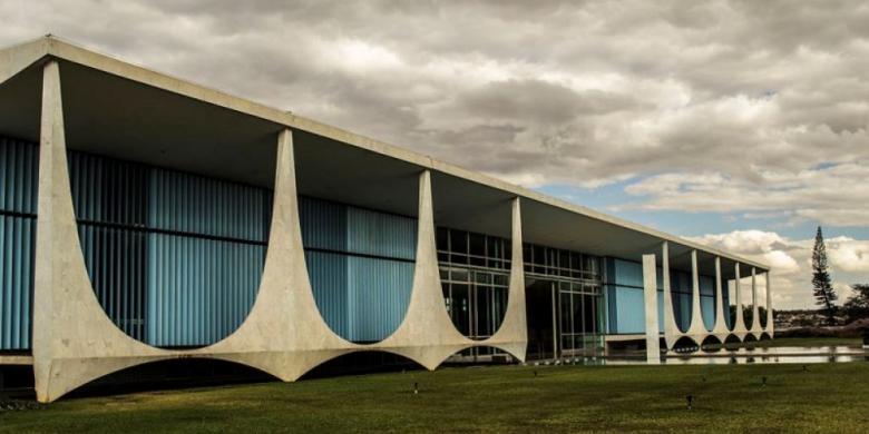 Istana Negara Dihuni Hantu, Presiden Brasil Memilih Pindah Tempat