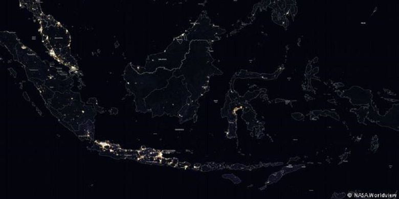 Foto Satelit Malam Hari NASA, Kegelapan Mendominasi Indonesia