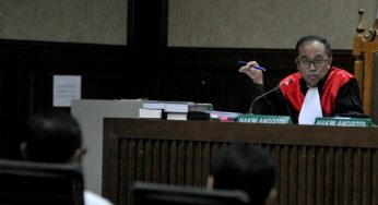 Markus Nari disindir jaksa ngantuk, Ngaku tak tahu ada proyek e-KTP