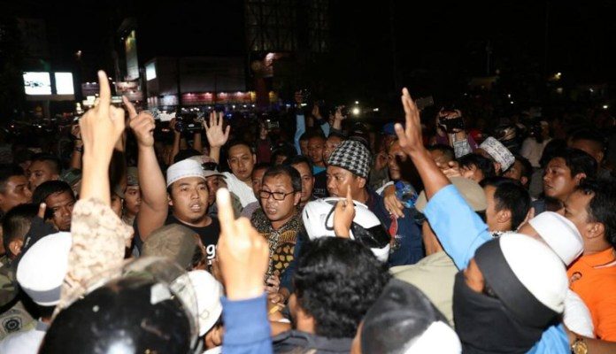Di Kota Asal Jusuf Kalla Ini, Aksi Kebangsaan 1000 Lilin Diserang FPI, Pesanankah?