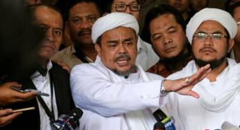 Polisi Kantongi Bukti Habib Rizieq Menyuruh Firza Foto Bugil