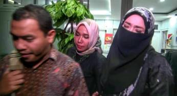 Firza Husein Diperiksa Penyidik Selama Hampir 12 Jam