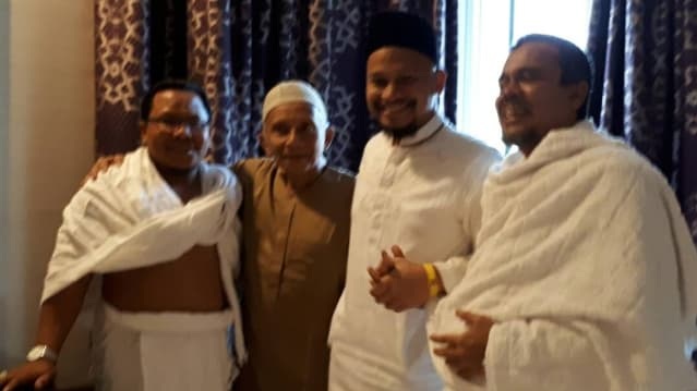 Momen Pertemuan Habib Rizieq dan Amien Rais di Mekkah