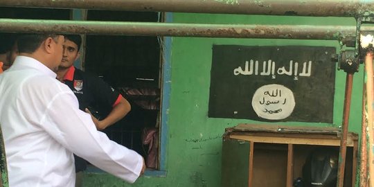 Polisi temukan 155 buku ISIS di kediaman penyerang Polda Sumut