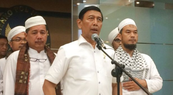Wiranto Tolak Tawaran Habib Rizieq untuk Rekonsiliasi
