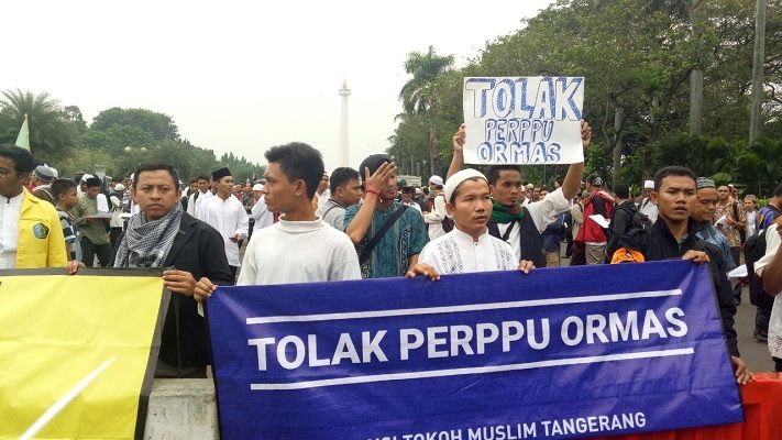 Aliansi Ormas Islam Tumpah Ruah, Protes Penerbitan Perppu 2/17