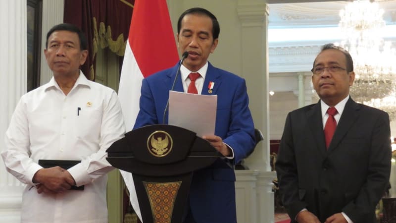 Jokowi Sudah Kirim Bantuan 10 Kontainer Untuk Etnis Rohingya