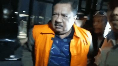 Ketua DPRD Banjarmasin dan 3 Tersangka KPK Tahan Atas Kasus Suap Raperda