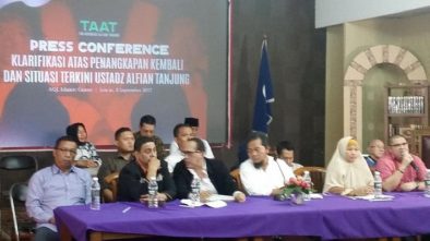 Pengacara Alfian Tanjung Ungkap Soal Surat Penahanan Tak Diberi Tanggal
