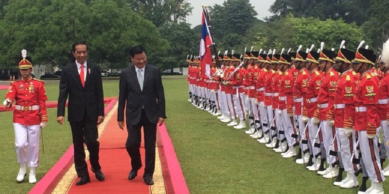 Jokowi Hidangkan Karedok Saat Makan Siang dengan PM Laos