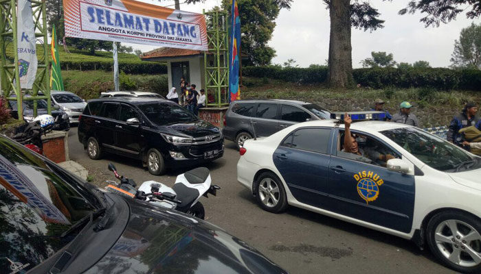 Mobil Pengawal Anies Ditilang Akibat Melanggar Arus Satu Arah di Puncak