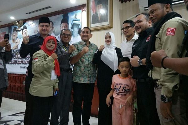 Bang Japar Temui Sandiaga, Minta Jatah Meja dari Pemprov DKI