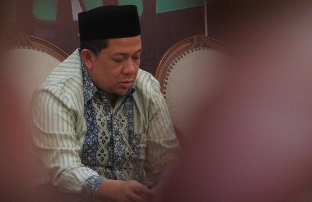 Fahri Minta KPK Buktikan Kalau Negara Dirugikan 2,3 T Dalam Kasus e-KTP