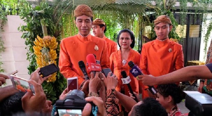 Fahri Hamzah Kritik Hajatan Kahiyang-Bobby, Jokowi Jawab Begini