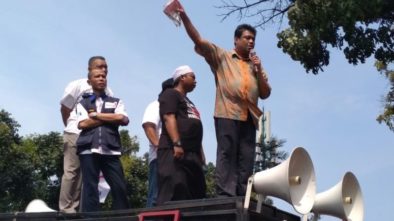 Presiden KSPI Robek Kontrak Politik dengan Anies-Sandi, Massa Kembali Ke Balai Kota