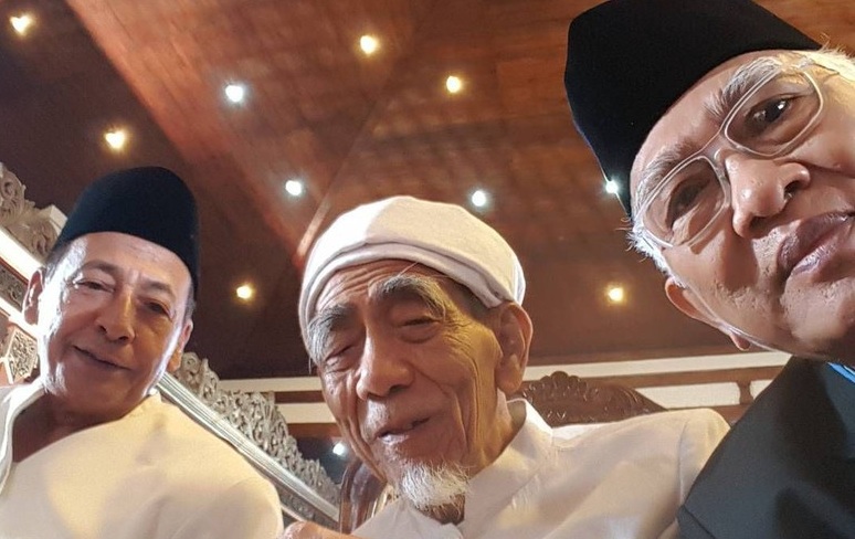 Saat 3 Ulama Selfie, Suasana Jadi Adem di Resepsi Pernikahan Putri Jokowi