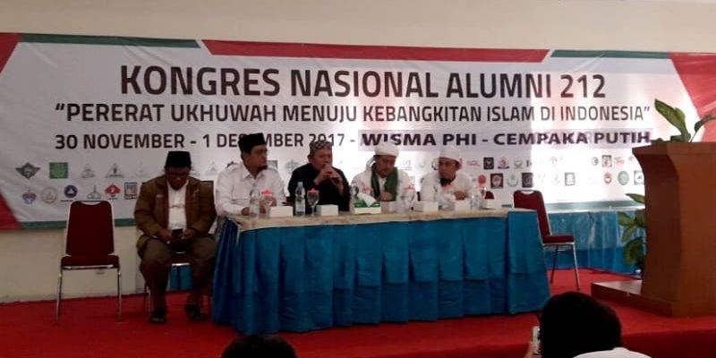 Aksi 212 Habiskan 4 M, Alumni 212 Temui Rizieq Syihab, Minta Segera Pulang ke Indonesia
