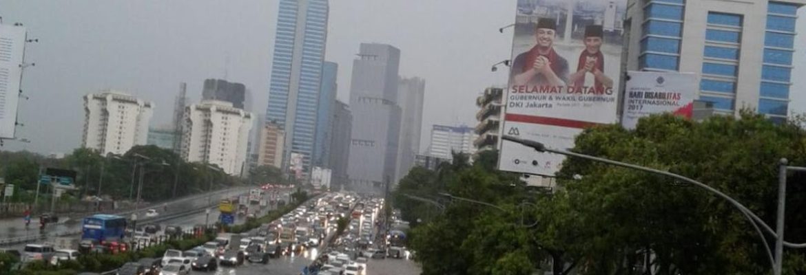 Banjir Kepung Jakarta, Wartawan Tanya Solusi, Sandiaga Uno Cuma Bilang Begini