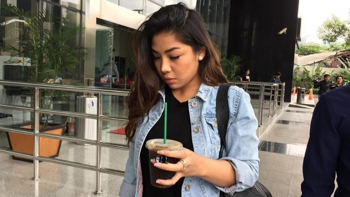 Dwina Michaella, Putri Setya Novanto Datang Penuhi Panggilan KPK