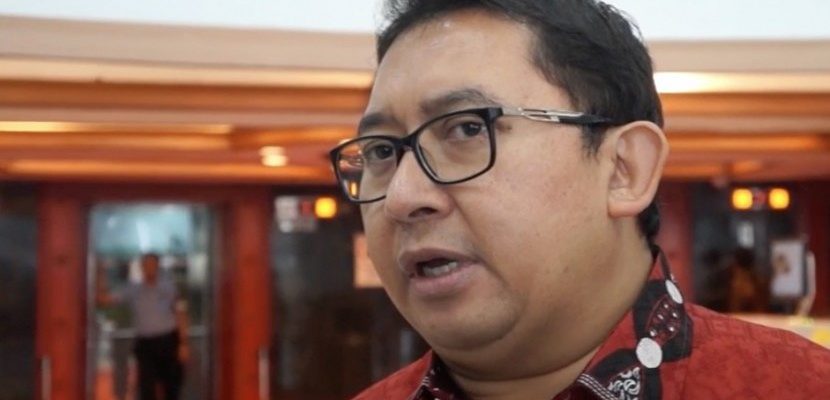 Fadli Menganggap Airlangga Rangkap Jabatan, Jokowi Telan Ludah Sendiri