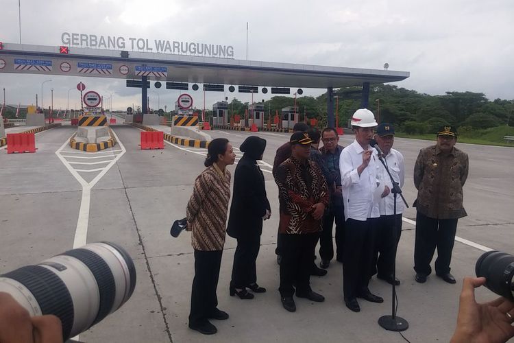 Genjot Infrastruktur, Jokowi Mengatakan Bakal Ada Peresmian Tol Setiap Bulan