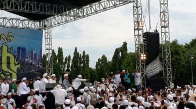 Panitia: Mengetarkan Hati Musuh Islam Reuni 212 Diklaim Massa 7,5 Juta, Kata Polisi Hanya 30 Ribu