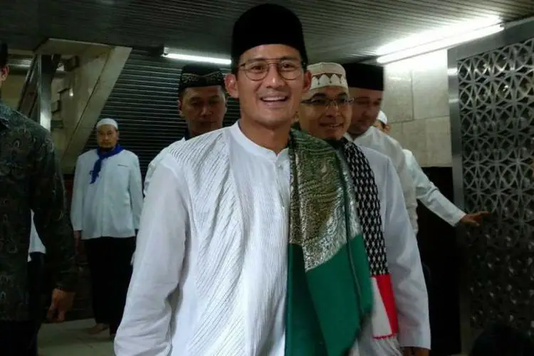 Sandi Bertanya Pada Aa Gym Bagaimana Cara Atasi Masalah Sampah dan Hoaks