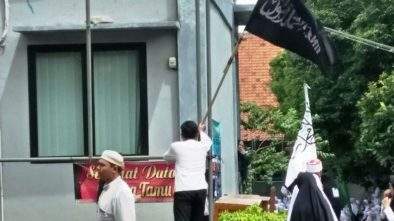 Ansor Turunkan Bendera HTI di SMKN 1 Kota Tangerang, Begini Reaksi Pihak Sekolah