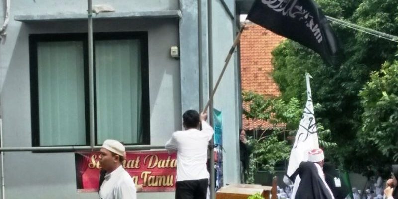 Ansor Turunkan Bendera HTI di SMKN 1 Kota Tangerang, Begini Reaksi Pihak Sekolah