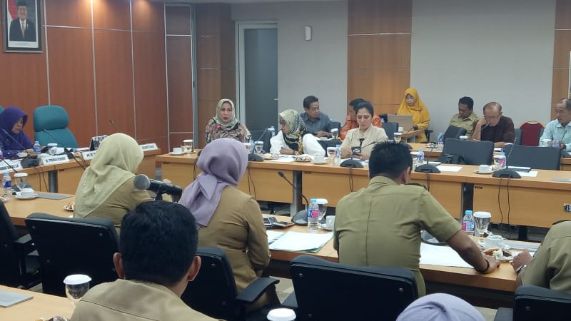 Komisi B DPRD DKI Kritik Bunga Pinjaman OK OCE Dinilai Terlalu Tinggi