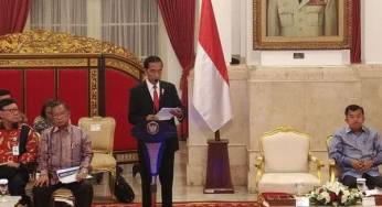 Kumpulkan Gubernur, Jokowi Minta Kebijakan Pusat-Daerah Selaras