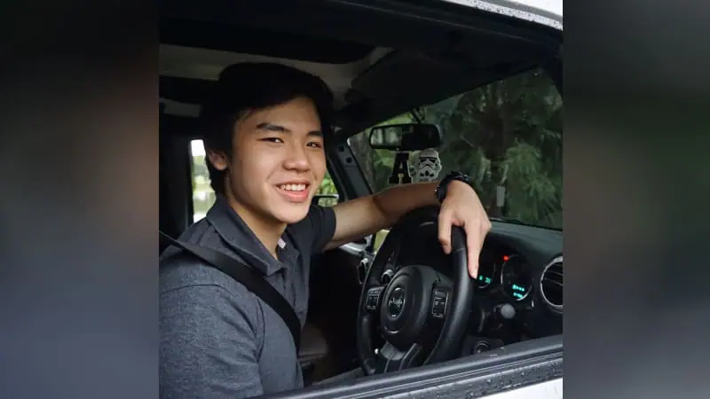 Nicholas Lewat Instagram Perlihatkan Mobil Favorit Ahok