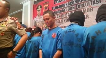 Video Porno Bocah Dipesan oleh 2 WNA Dengan Imbalan Rp 31 Juta