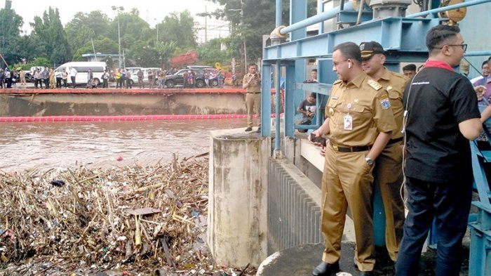 Anggota DPRD DKI Jadi Paham Alasan Jokowi Pecat Anies, Dilihat Dari Masalah Banjir