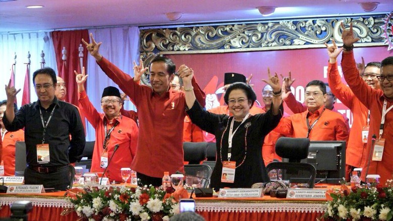 Antusias Teriakan Metal dan Syarat Jokowi Saat Diumumkan Jadi Capres PDIP