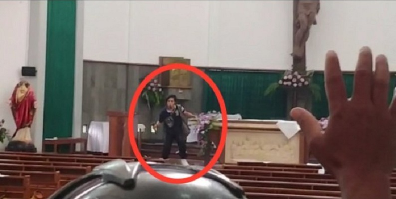 Ini Video Lengkap Saat Lumpuhkan Suliyono Penyerang Gereja Bedog