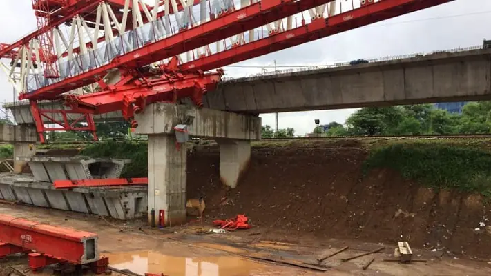 Korban Tewas Crane Double Track Jatuh di Matraman Jadi 4 Orang