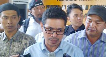 Terkait Habib Rizieq, Pendiri PA 212 Sebut Anies dan Taufik Tak Pantas Jadi Pejabat Publik