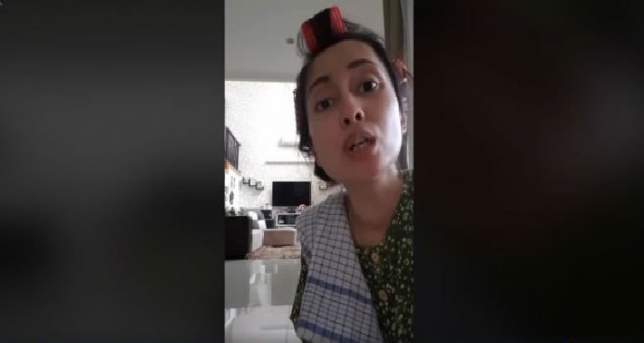 Viral Video Pesan Emak Berdaster Untuk Ibu-Ibu Yang Sibuk Arisan ala Sosialita