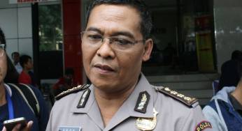 Polri Bantah Bakal Tangkap Pengemudi Dengarkan Musik dan Merokok Saat Berkendara