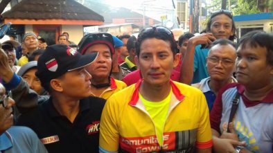 Video PKL Sambut Sandi dengan Demo Saat Berkunjung Ke Pasar Perumnas Klender