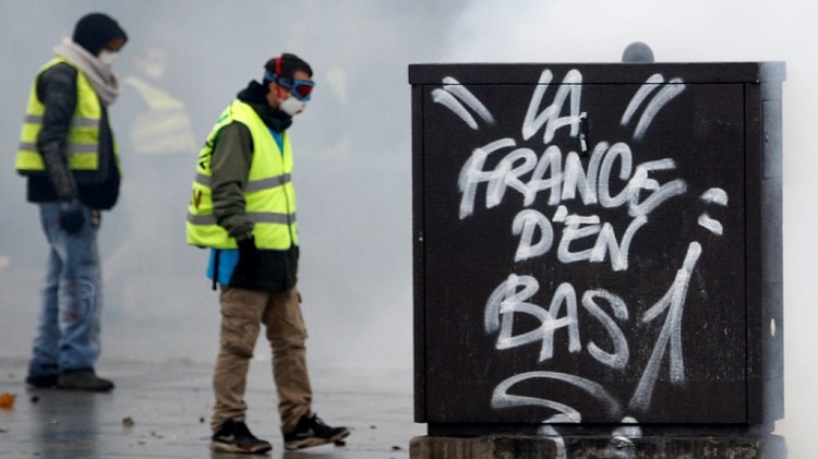 Bentrokan Pendemo dan Polisi di Prancis Kembali Pecah