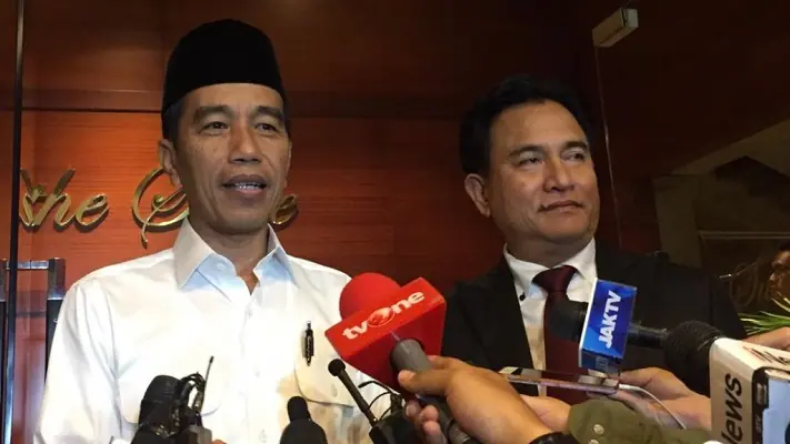Yusril Jelaskan Keputusan Jokowi Bebaskan Ba'asyir Berisiko