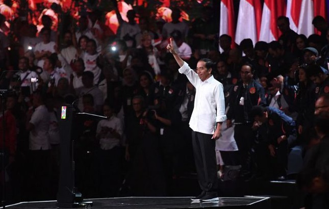 Ada yang Ingin Kembalikan Konsesi Tanah, Jokowi: Saya Tunggu Sekarang!