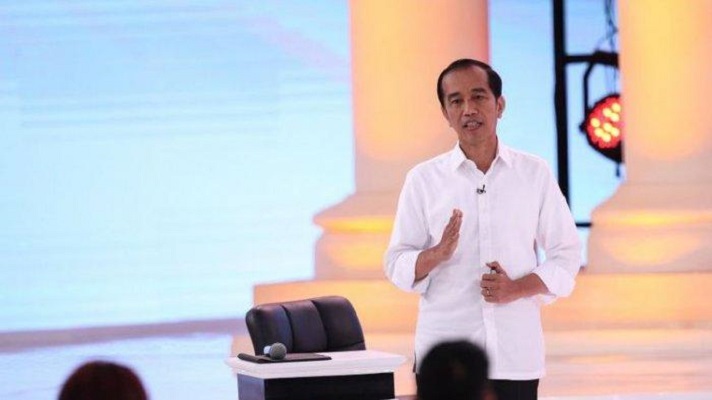 Beredar Kabar Saat Debat Pakai Earphone, Jokowi: Fitnah Enggak Bermutu