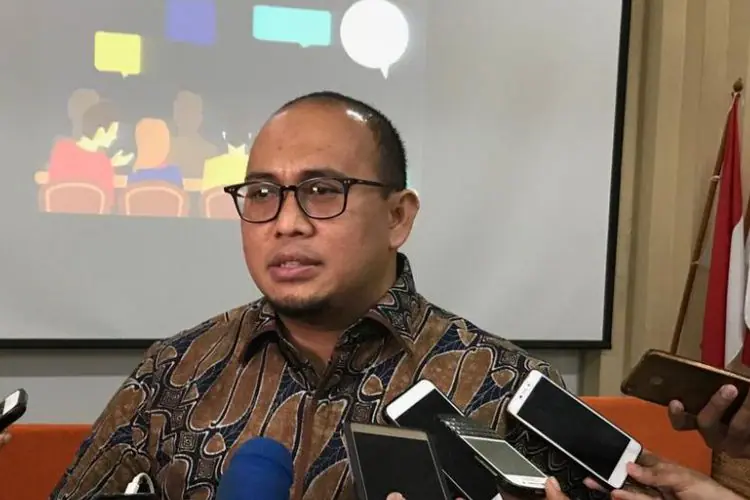 Gerindra: Milenial Tak Mau Pemimpin Alay, Sudah Tua Sok Bergaya Milenial