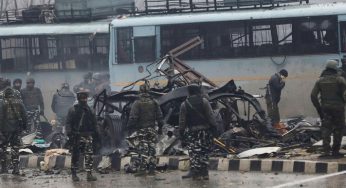 Korban Tewas Akibat Bom Mobil di India Mencapai 44 Orang