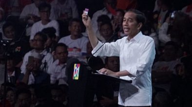 Optimis Akan Sejahtera, Jokowi Janjikan Kartu Sembako Murah dan KIP Kuliah