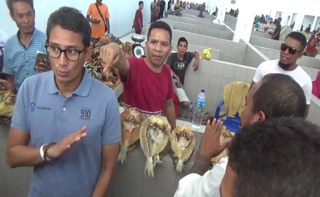 Saat Sandiaga Uno Diusir Karena Ganggu Pedagang Ikan di Labuan Bajo