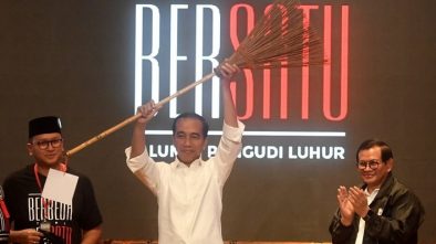 Soal Blusukan, Jokowi: Kalau Mau Enak, Saya Bisa Duduk Manis di Istana